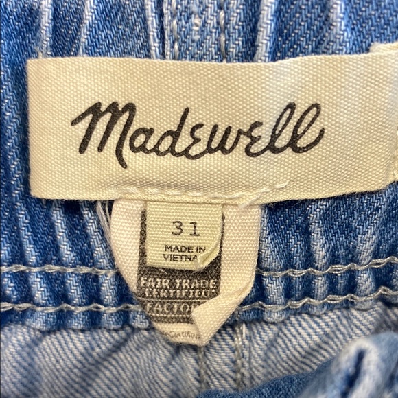 Madewell Blue Jean Shorts Relaxed Fit - Picture 2 of 6